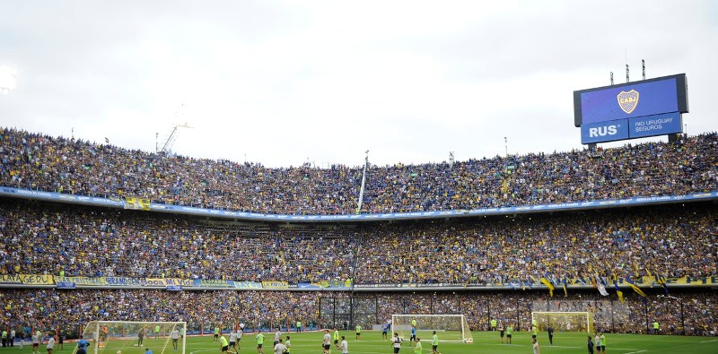 La Bombonera, colapsada: una multitud fue a ver el entrenamiento de Boca