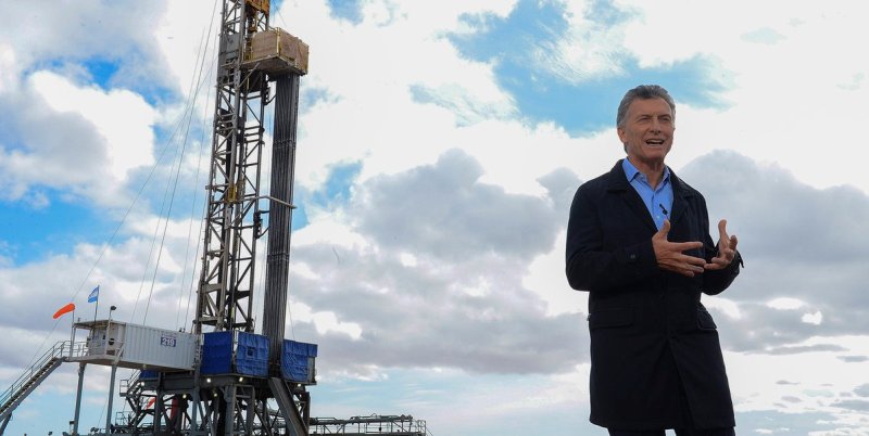 El Gobierno anunció inversiones en Vaca Muerta por 2.300 millones de dólares