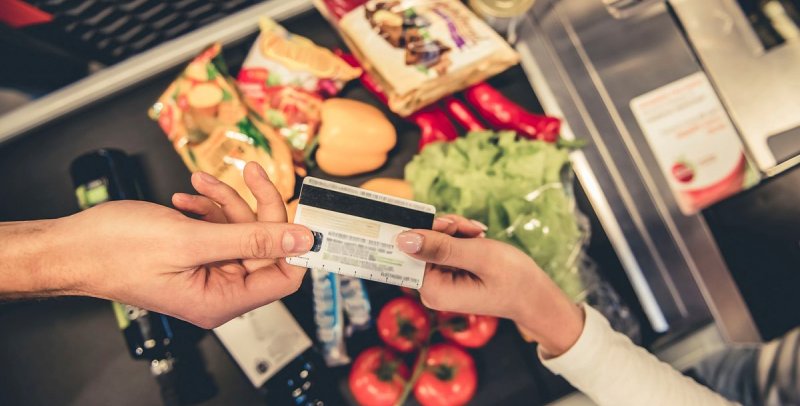 La canasta básica de alimentos de Argentina es la segunda más cara de la región