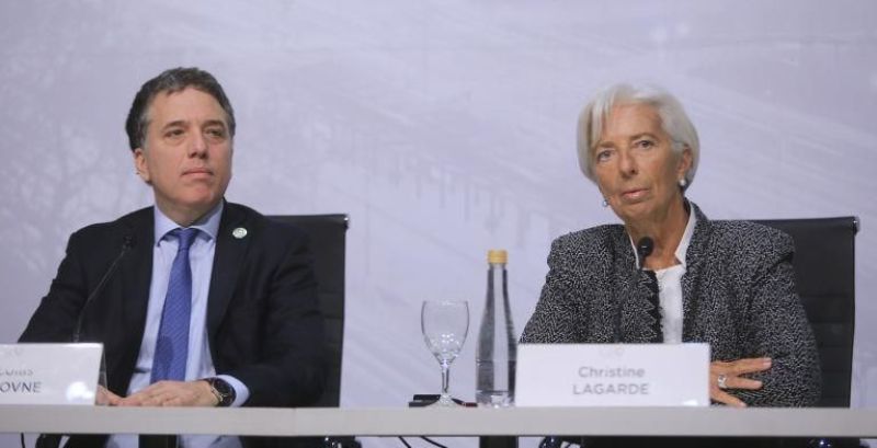 El Gobierno se reunirá con el FMI antes de Navidad para recibir un desembolso de USD 7.600 millones