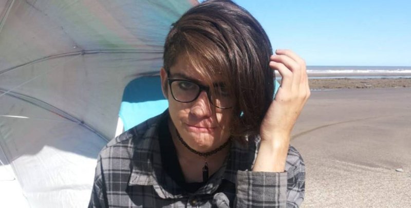 Un adolescente se suicidó luego de que una amiga lo denunciara falsamente por abuso