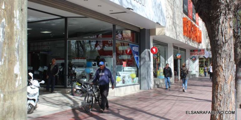 El comercio local recibe una importante capacitación virtual en Marketing digital