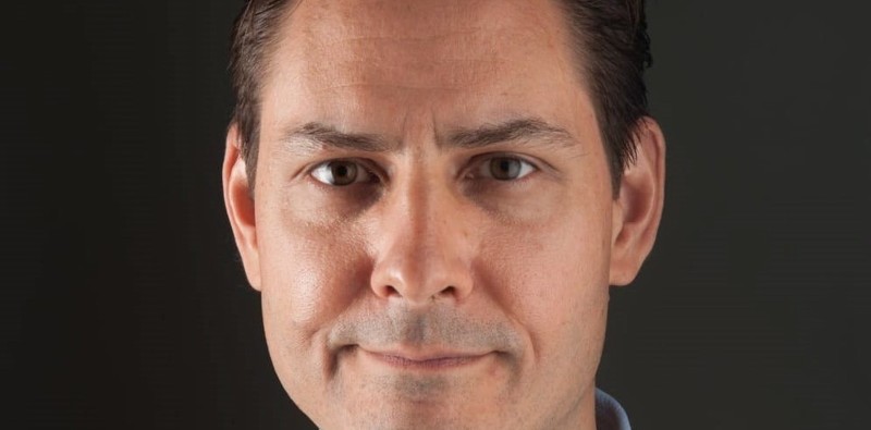 China escala la pelea con Canadá: detuvo a un ex diplomático de ese país