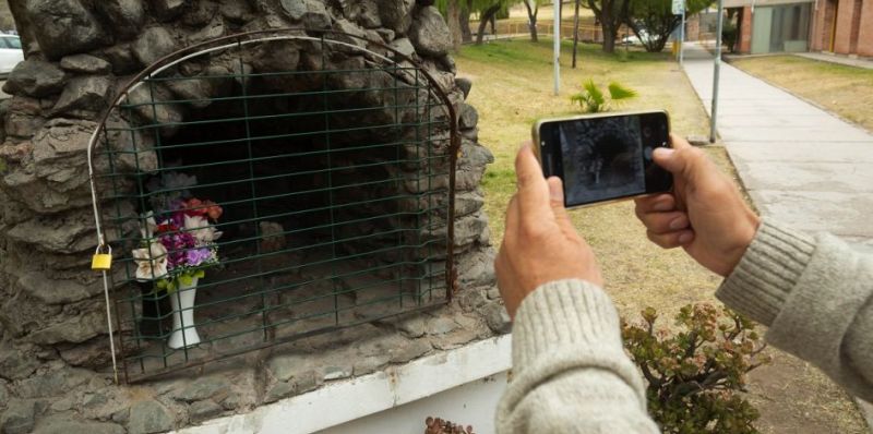 Tras la polémica, la UNCuyo decidió quitar todas las imágenes religiosas de su predio