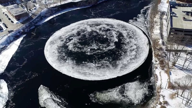 El enorme disco de hielo giratorio que sorprende a los estadounidenses