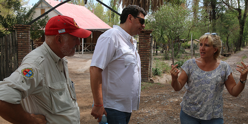 El Ministro Kerchner recorrió la zona afectada por los incendios