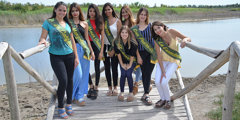 Las candidatas comenzaron su recorrido