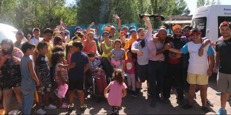 Los Reyes comenzaron su recorrido en Alvear