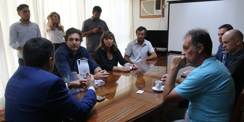 Entregaron subsidios  productores para malla antigranizo