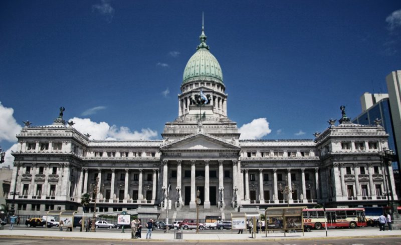 Subsidio a diputados: Juntos por el Cambio lo donará al Malbrán