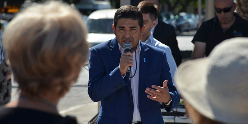 Anunciaron la construcción de un aeropuerto
