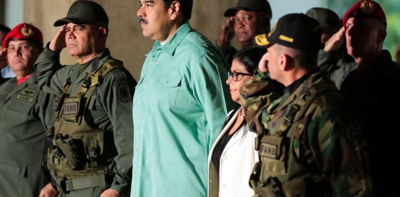 Maduro le pidió a los militares preparar un plan de “despliegue permanente” en defensa de Venezuela