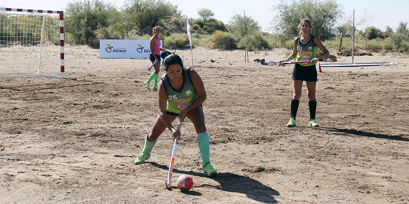 Primer Torneo femenino de Beach Hockey en Costanera Alvear
