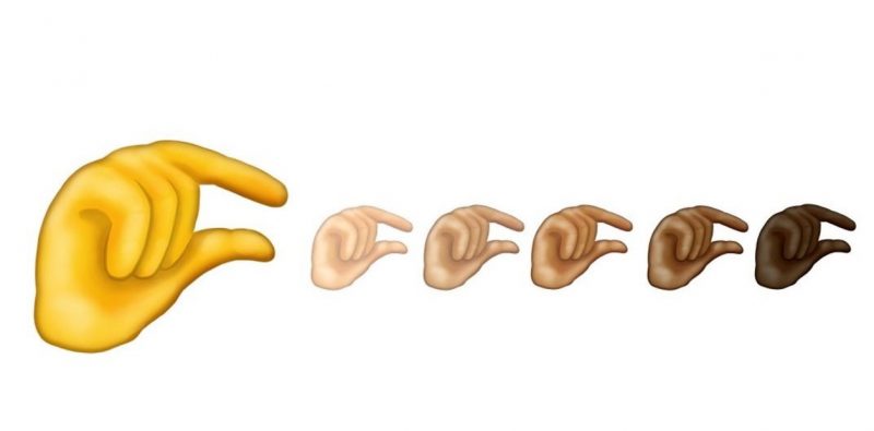 Una gota de sangre y el gesto de “chiquito”, los emojis que generan polémica en las redes sociales