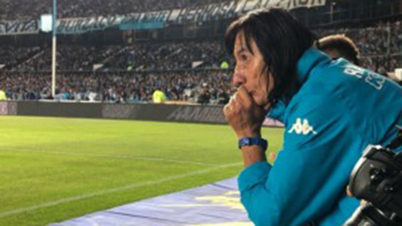 Hace más de 60 años que no se pierde un partido de Racing en el Cilindro: “Mis viejos se murieron entresemana para que pueda ir a la cancha”