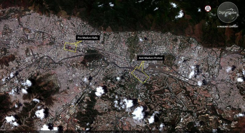 La impactante comparación de las marchas opositoras y oficialistas en Venezuela, vistas desde un satélite