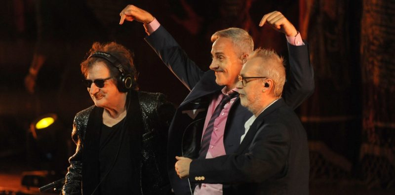 Histórico reencuentro de Serú Girán en el Colón