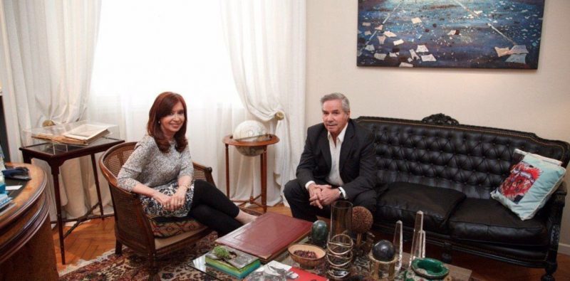 Cristina Kirchner relega a La Cámpora y le da aire a otros dirigentes para negociar con el PJ