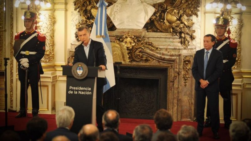 Macri anunció una baja de impuestos para las Pymes regionales