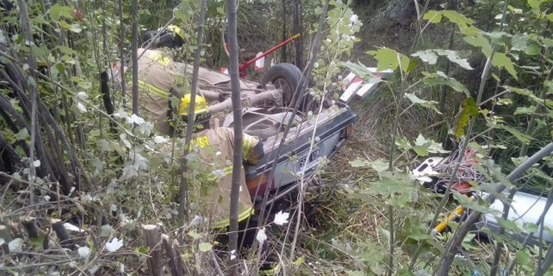 Volcó y cayó al canal en Cañada Seca