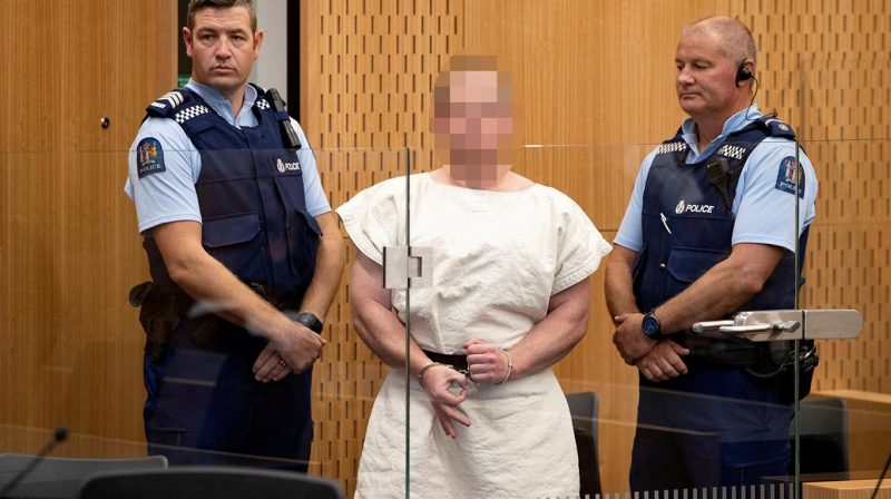 El autor de la masacre de Nueva Zelanda hizo un gesto neonazi frente al tribunal