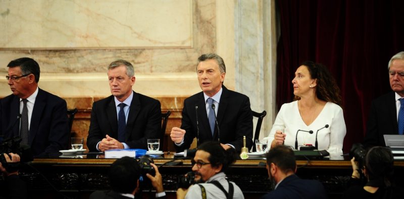 Con aumentos a jubilados y AUH y ayuda escolar, el Gobierno inyecta más de $21.000 millones para reactivar el consumo