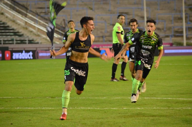 Defensa venció a Aldosivi y no se baja de la pelea