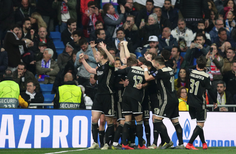 Ajax humilló al Real Madrid y lo eliminó en su casa