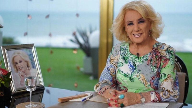 Mirtha Legrand: Mauricio Macri “se ha transformado en un fracasado” y que “lo invitaría a Alberto Fernández”