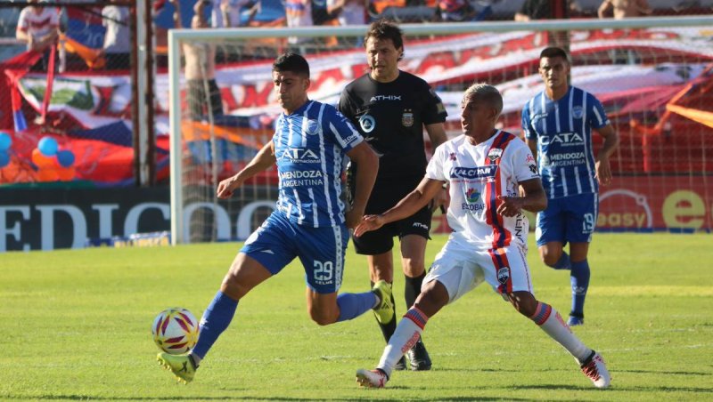 Copa Argentina: Godoy Cruz lo dio vuelta en tiempo de descuento y avanza