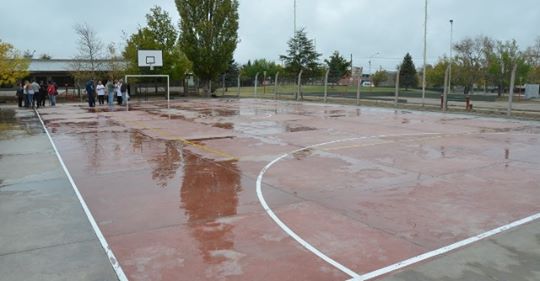 Inauguraron el Playón Deportivo de la escuela Emilio León en Malargüe