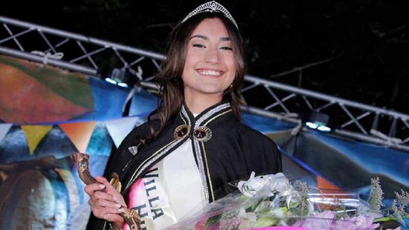 Una Reina con lupus se quejó que no podía desfilar en el Carrusel y modificaron el carro