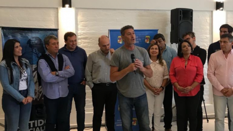 Bermejo aceptó y será precandidato a gobernador