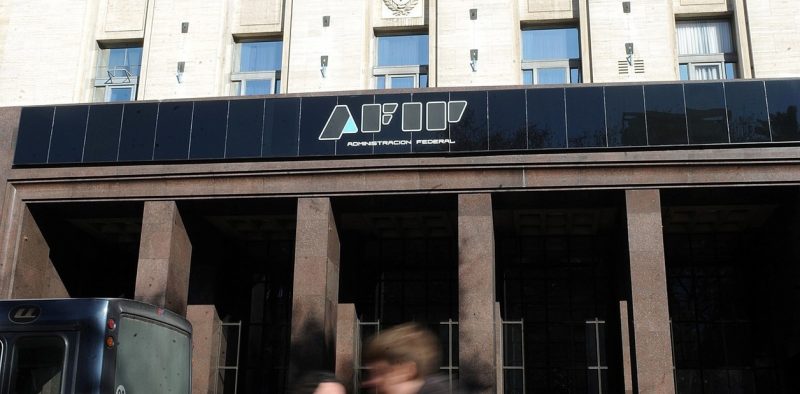 La AFIP prorrogó por 40 días los vencimientos de Ganancias, Bienes Personales y el impuesto Cedular