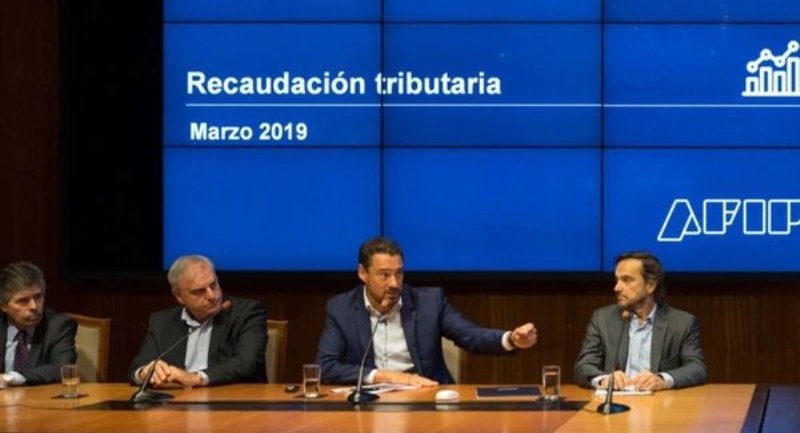 Nuevo plan estratégico de AFIP: reducir 10 puntos la evasión en el IVA y bajar la mitad del tiempo destinado a liquidar impuestos