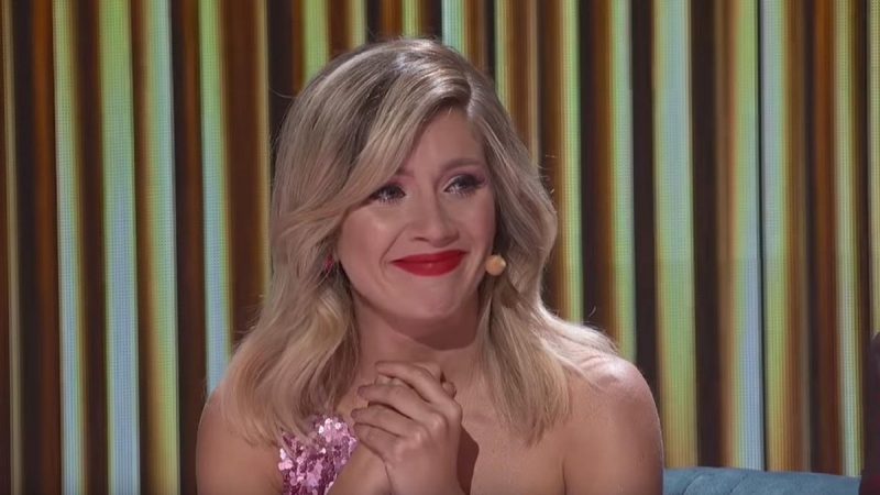 Una pareja de niños hizo llorar de emoción a Laurita Fernández en el programa mexicano “Pequeños gigantes”