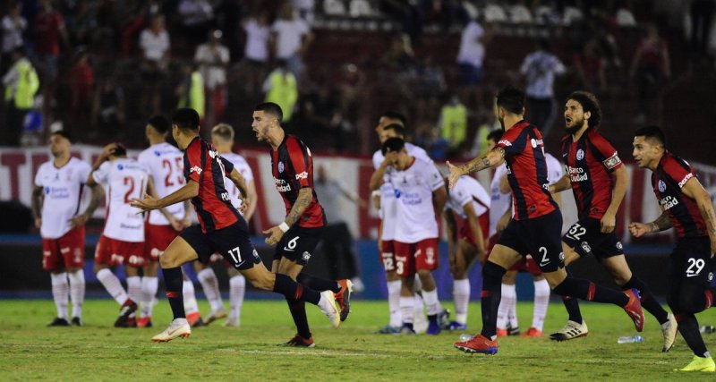 Copa de la Superliga: San Lorenzo eliminó a Huracán en los penales