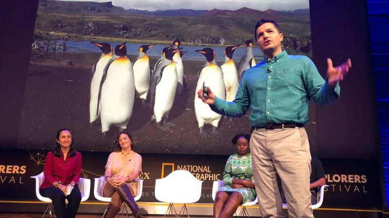 Quién es el argentino referencia mundial en protección de pingüinos que fue premiado por Disney