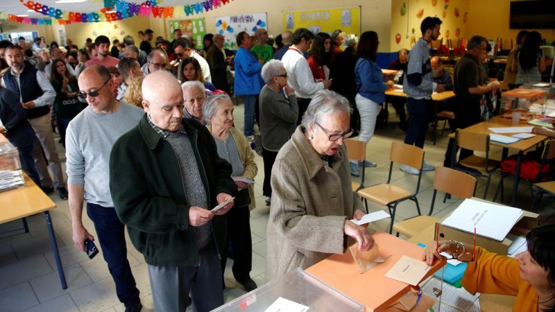 Elecciones en España: el PSOE se impone, pero no le alcanzaría para formar gobierno
