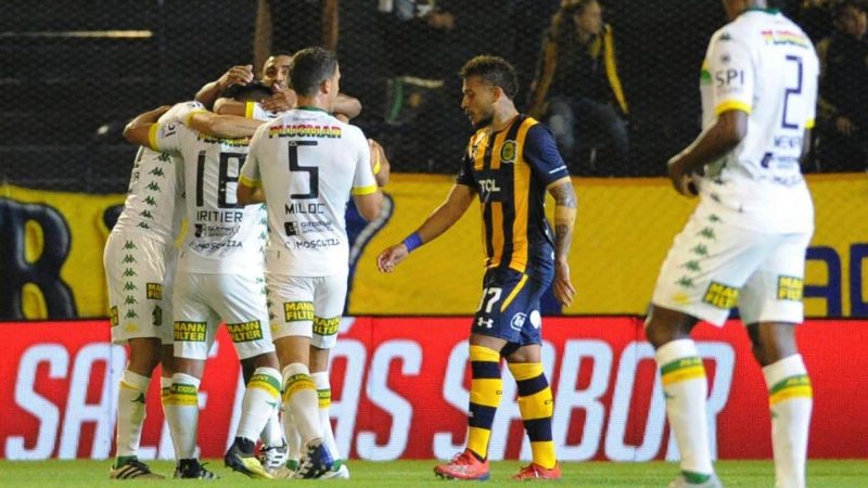 Aldosivi venció a Rosario Central en Arroyito