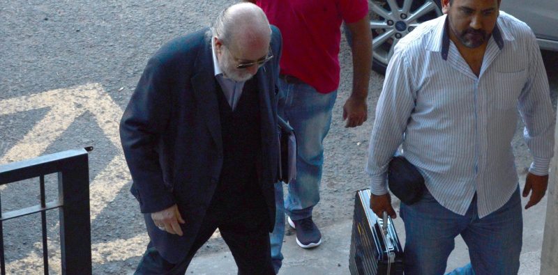 Bonadio aceptó investigar por lavado a ex funcionarios y empresarios