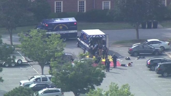 Al menos 11 muertos en un nuevo tiroteo en Estados Unidos