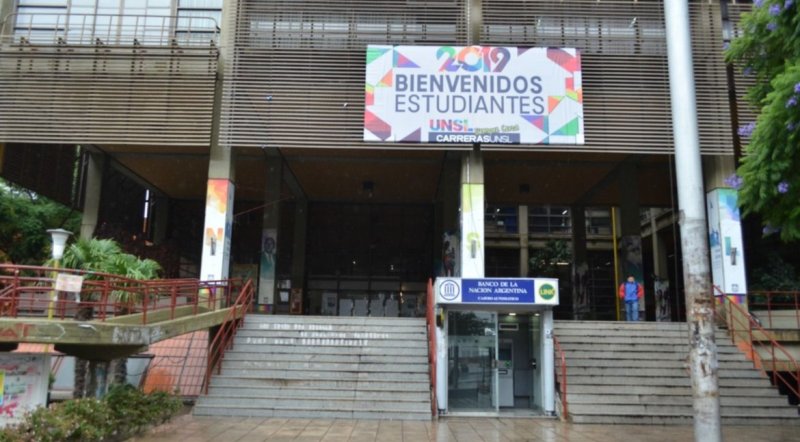 San Luis: un profesor universitario fue desplazado por ser “riguroso”
