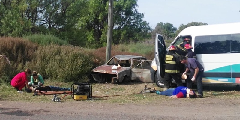 Se llevó adelante un importante simulacro de accidente vial