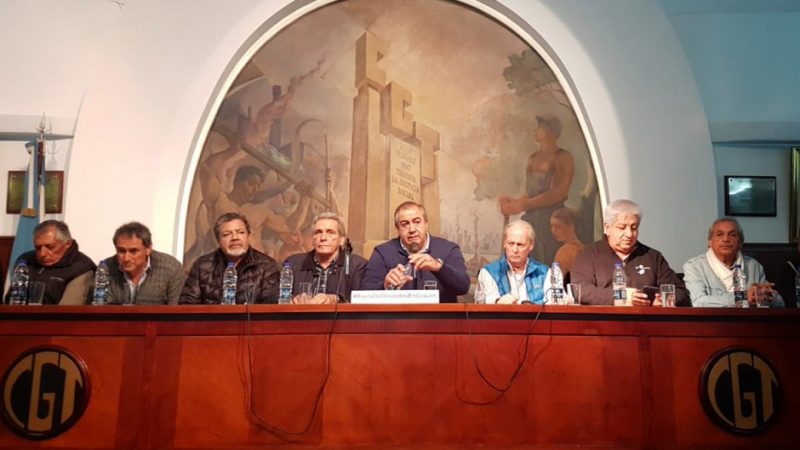 La CGT cuestionó duro al Gobierno, pero evitó anunciar nuevos paros