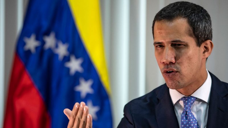 Juan Guaidó: “Chávez y los Kirchner malversaron millones de dólares en detrimento de la región”