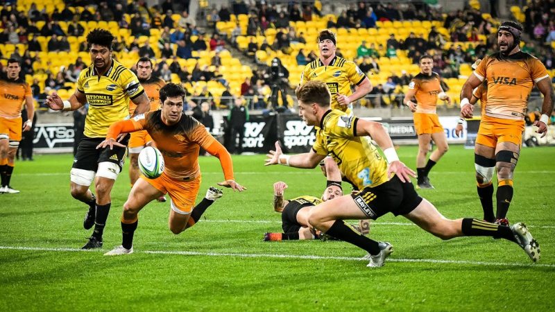 Jaguares consiguió un triunfo histórico ante Hurricanes