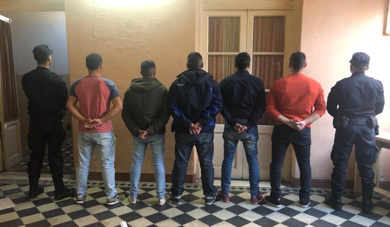 Se negaron a declarar siete de los policías detenidos por la muerte de los cuatro jóvenes en San Miguel del Monte