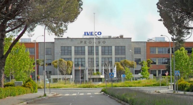 Una mujer se suicidó después de que se viralizó un video sexual entre los compañeros de su trabajo