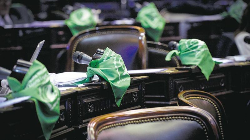 Mañana se presenta por octava vez el proyecto por el aborto legal en el Congreso